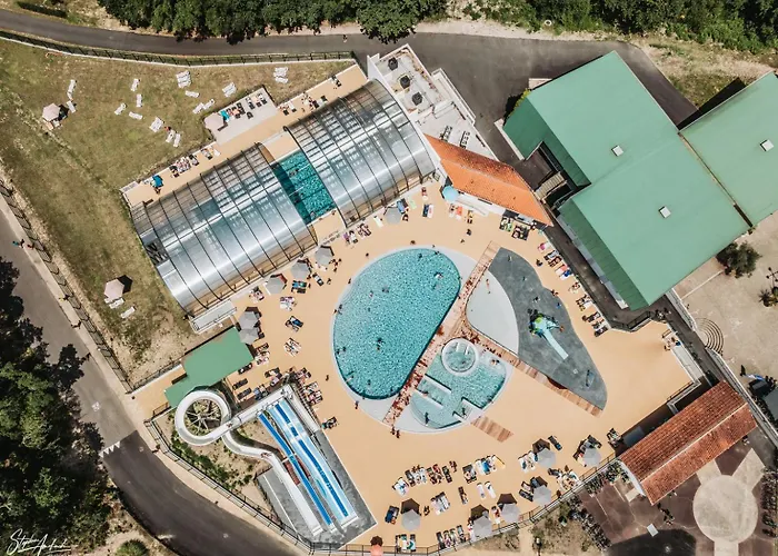 Les De Ferienpark Léon