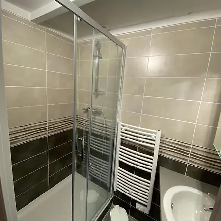 Les De Üdülőpark *