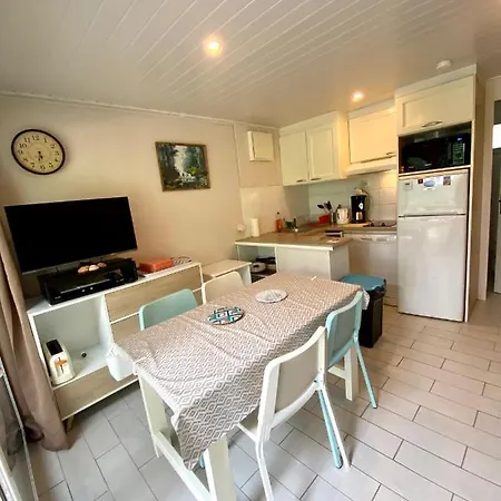 Les De Holiday park