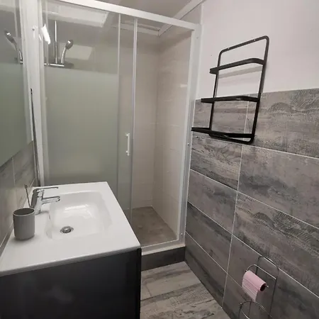 홀리데이파크 Les De